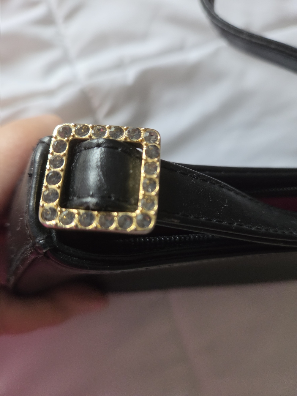 Liz Claiborne Black Mini Shoulder Bag - Picture 6 of 8